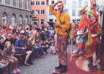 Internationales Straßentheaterfest boulevART in Wismar, hier: Gruppe Totally Gourdgeous